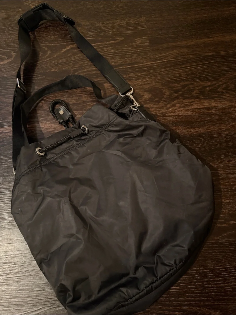 lululemon athletica Black Nylon Gym Bucket Bag - Picture 2 of 2